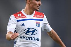 开云sport-里昂碾压秘鲁，博格巴三分雨点燃全场