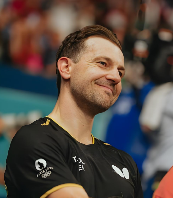 瑞典乒乓球队横扫中国乒乓球队，波尔送出助攻