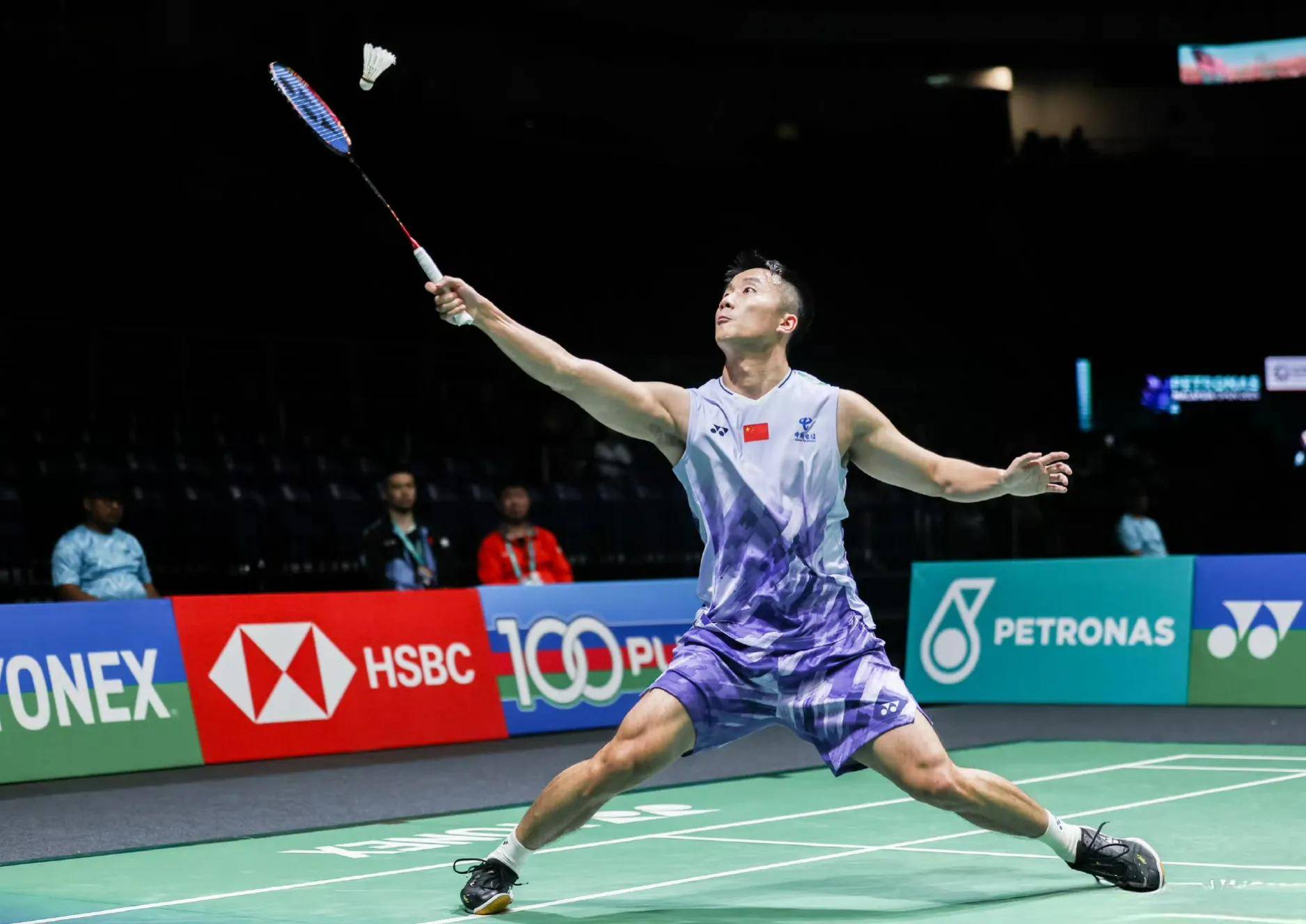 印度羽毛球队轻取中国羽毛球队，辛杜高光表现