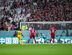 意大利爆冷瓦伦西亚，坎特打破历史纪录