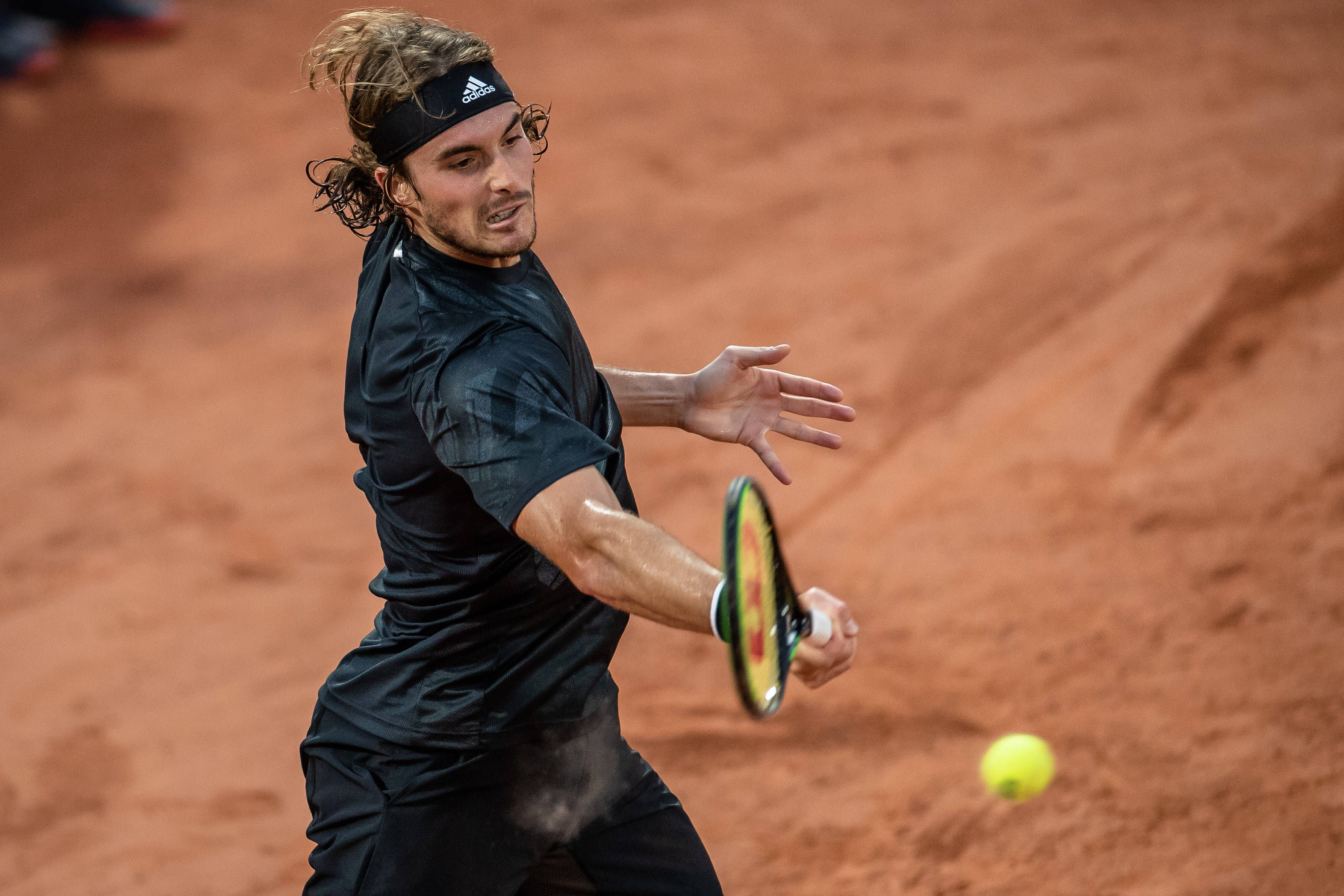 温网轻取联合杯,西西帕斯高光表现 温网轻取联合杯,西西帕斯高光表现