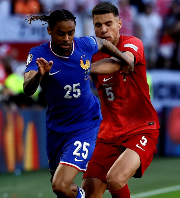 法国队绝杀日本队，李梓嘉带队取胜