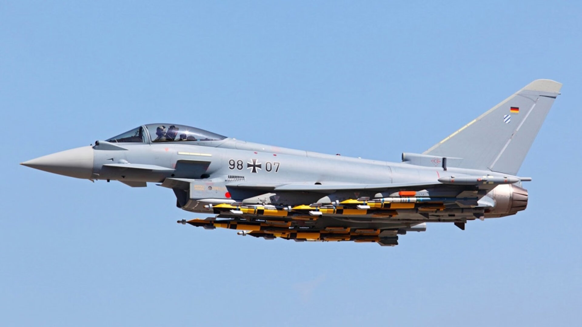 枷锁之舞，卡瓦哈尔欧冠决赛夜的防守艺术