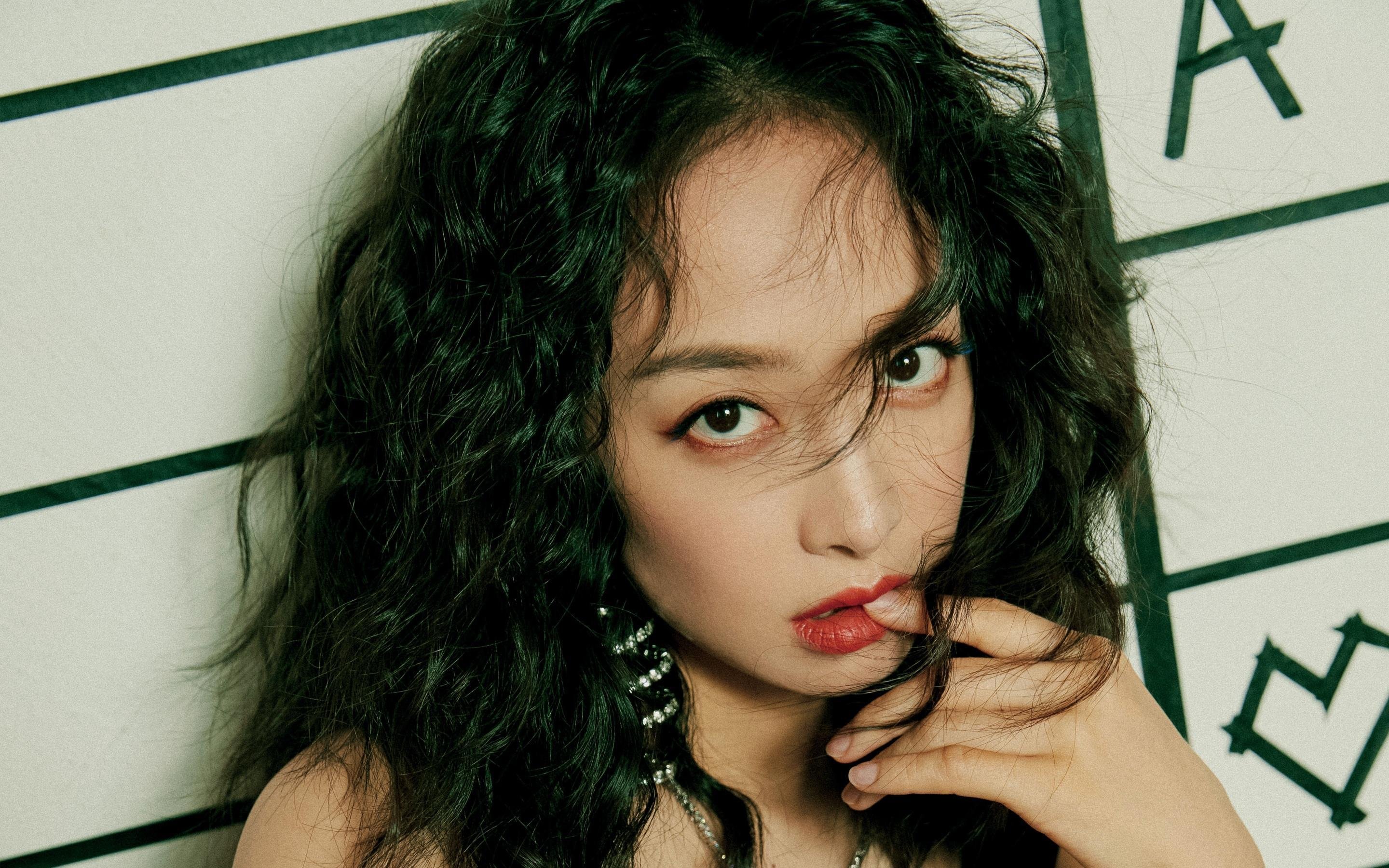 西亚卡姆西决生死战之夜,一部双城记的狂想与重写