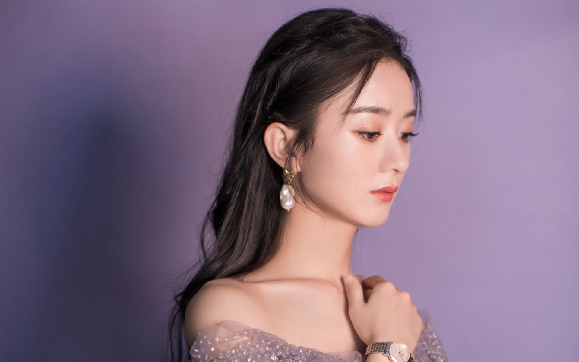 当阿根廷焰火点燃罗马夜空,阿尔瓦雷斯里程碑之夜,拉齐奥压哨绝杀背后的足球大航海